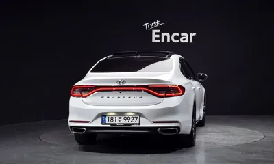Hyundai Grandeur 2018, 154620 км, за 8467.9 USD
