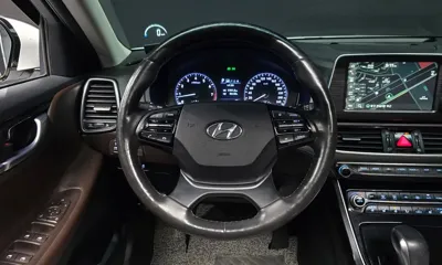 Hyundai Grandeur 2018, 154620 км, за 8467.9 USD - фото 13
