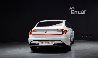 Hyundai Sonata 2022, 56606 км, за 9765.48 USD