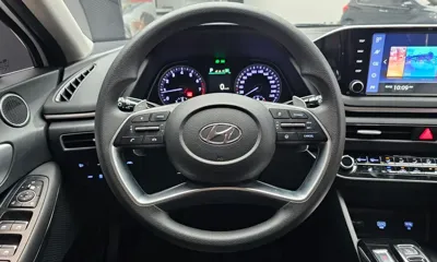 Hyundai Sonata 2022, 56606 км, за 9765.48 USD - фото 14