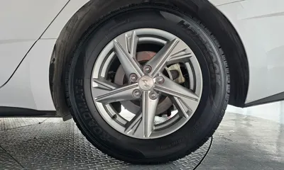 Hyundai Sonata 2022, 56606 км, за 9765.48 USD - фото 21