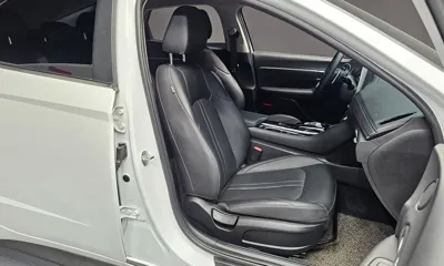 Hyundai Sonata 2022, 56606 км, за 9765.48 USD - фото 26