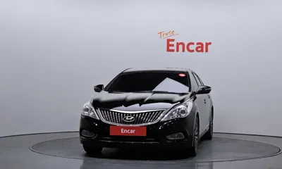 Hyundai Grandeur 2014, 124529 км, за 4889.33 USD