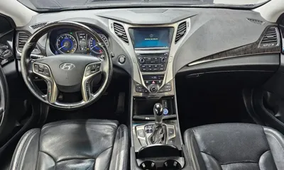 Hyundai Grandeur 2014, 124529 км, за 4889.33 USD - фото 7