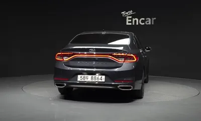 Hyundai Grandeur 2019, 102639 км, за 9849.29 USD