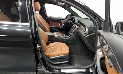 Mercedes-Benz GLC-Class 2022, 49127 км, за 28596.49 USD - фото 11