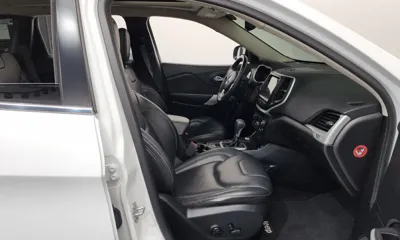 Jeep Cherokee 2018, 100321 км, за 6276.84 USD - фото 11
