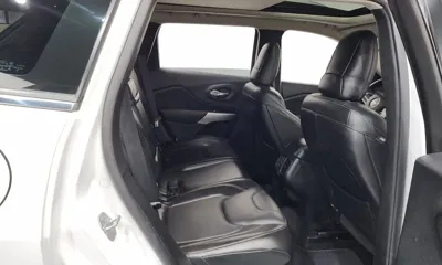 Jeep Cherokee 2018, 100321 км, за 6276.84 USD - фото 12