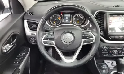 Jeep Cherokee 2018, 100321 км, за 6276.84 USD - фото 13