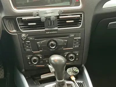 Audi Q5 2013, 180000 км, за 5164.57 USD