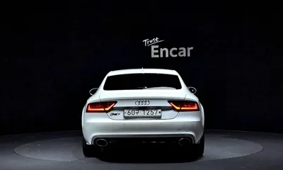Audi A7 2013, 88618 км, за 6880.79 USD