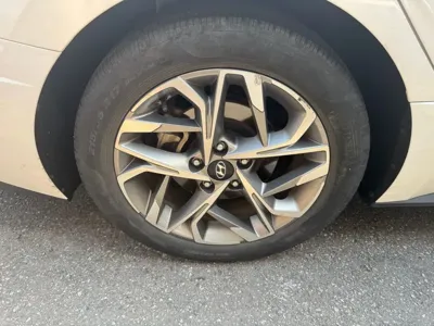 Hyundai Sonata 2020, 131777 км, за 5907.84 USD
