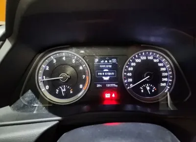 Hyundai Sonata 2020, 131777 км, за 5863.2 USD - фото 8