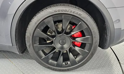 Tesla Model Y 2024, 21082 км, за 25713.93 USD - фото 21