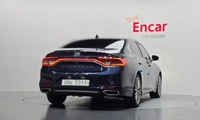 Hyundai Grandeur 2018, 115188 км, за 9977.68 USD