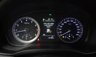 Hyundai Grandeur 2018, 115188 км, за 9977.68 USD - фото 8