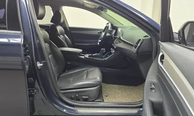 Hyundai Grandeur 2018, 115188 км, за 9977.68 USD - фото 11