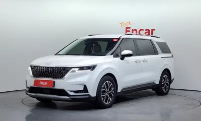 Kia Canival · 2023 год
