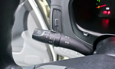 Hyundai Starex 2015, 104944 км, за 5949.24 USD - фото 18
