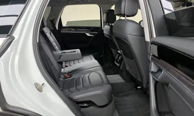 Volkswagen Touareg 2022, 92030 км, за 27522.32 USD - фото 12