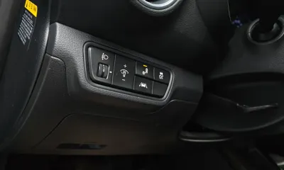 Kia K3 2019, 72827 км, за 9058.68 USD - фото 17