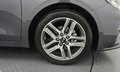 Kia K3 2019, 72827 км, за 9058.68 USD - фото 21