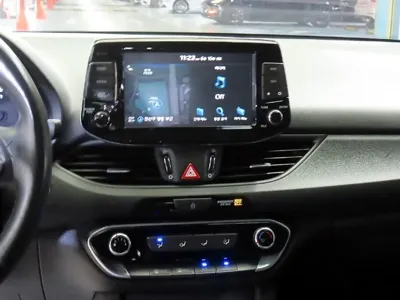 Hyundai i30 2018, 191337 км, за 5288.21 USD - фото 11