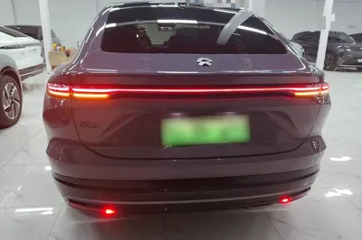 Nio EC6 2025, 10200 км, за 40710 USD