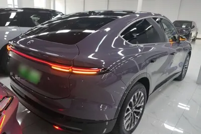 Nio EC6 2025, 10200 км, за 40710 USD - фото 6