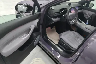 Nio EC6 2025, 10200 км, за 40710 USD - фото 23