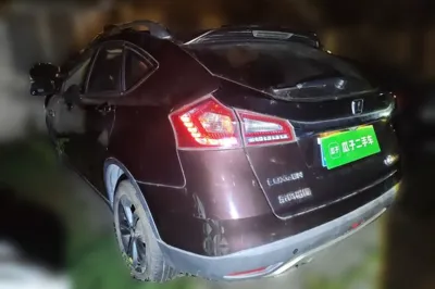 Luxgen U6 SUV 2014, 75000 км, за 4467 USD