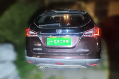 Luxgen U6 SUV 2014, 75000 км, за 4467 USD
