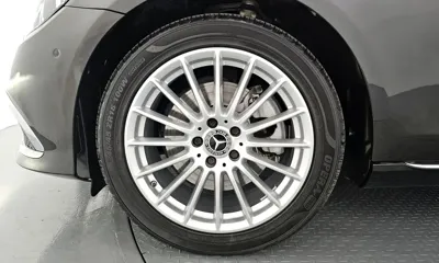 Mercedes-Benz E-Class 2022, 42372 км, за 20179.71 USD