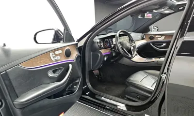 Mercedes-Benz E-Class 2022, 42372 км, за 20179.71 USD - фото 10