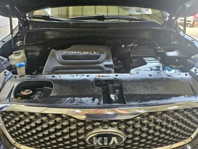 Kia Sorento 2015, 132466 км, за 8440.62 USD