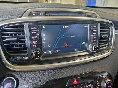 Kia Sorento 2015, 132466 км, за 8440.62 USD - фото 13
