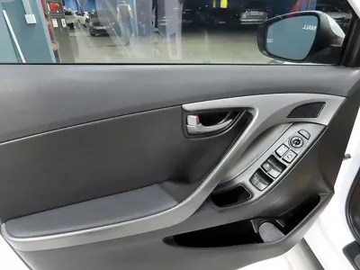 Hyundai Avante 2015, 144140 км, за 2756.99 USD - фото 13