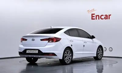 Hyundai Avante 2019, 123563 км, за 5973.48 USD