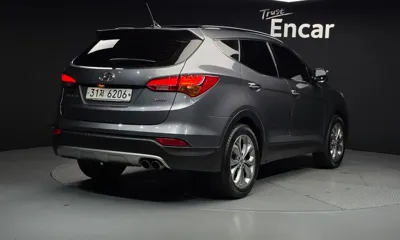 Hyundai Santafe 2013, 183261 км, за 3931.99 USD