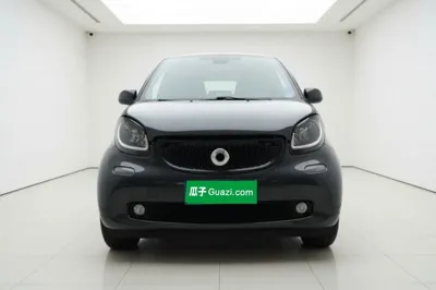 Smart Fortwo 2018, 68200 км, за 13831 USD