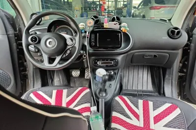 Smart Fortwo 2018, 68200 км, за 13831 USD - фото 18