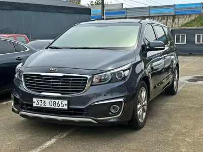Kia Canival · 2016 год