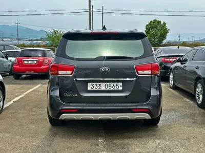Kia Canival 2016, 240889 км, за 4543.98 USD - фото 4