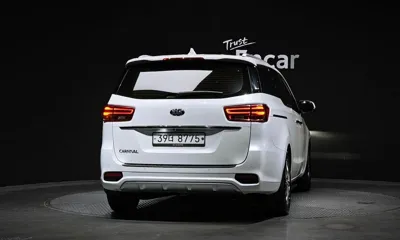 Kia Canival 2019, 94898 км, за 11916.39 USD