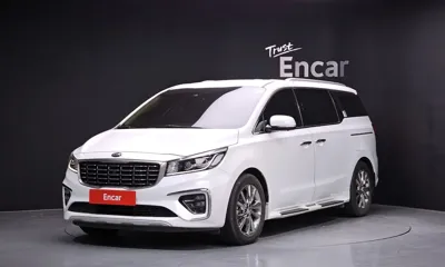 Kia Canival · 2019 год