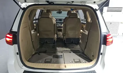 Kia Canival 2019, 120259 км, за 9751.02 USD - фото 20