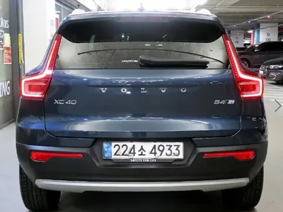 Volvo XC40 2021, 61631 км, за 19036.37 USD