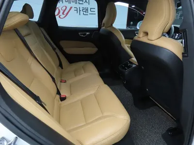 Volvo XC60 2019, 53722 км, за 21143.04 USD - фото 6