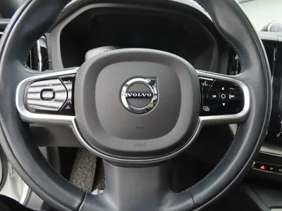 Volvo XC60 2019, 53722 км, за 21143.04 USD - фото 9