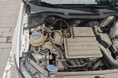 Volkswagen Polo 2016, 74200 км, за 5038 USD